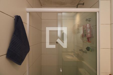 Apartamento à venda com 60m², 2 quartos e 2 vagasBanheiro Social