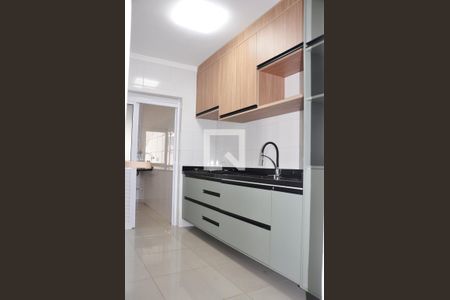 Apartamento à venda com 97m², 3 quartos e 2 vagas Apartamento à venda com 97m², 3 quartos e 2 vagasCozinha
