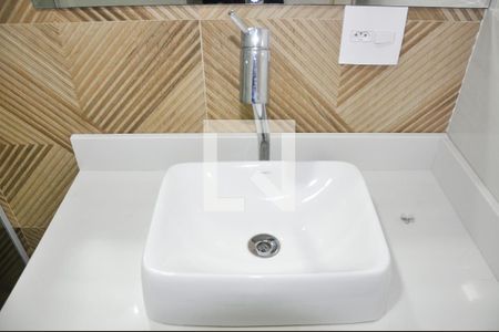 Apartamento à venda com 97m², 3 quartos e 2 vagas Apartamento à venda com 97m², 3 quartos e 2 vagasBanheiro