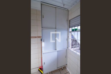 Área de Serviço de apartamento para alugar com 2 quartos, 74m² em Vila Camargos, Guarulhos