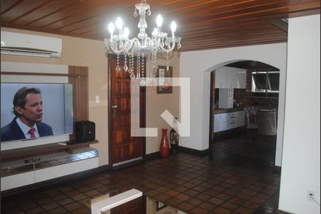 Sala  de apartamento para alugar com 3 quartos, 190m² em Nova Brasília de Itapuã, Salvador