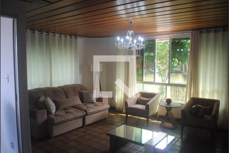 Sala  de apartamento para alugar com 3 quartos, 190m² em Nova Brasília de Itapuã, Salvador