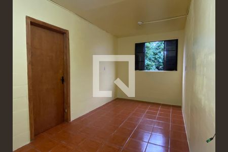 Sala  de apartamento para alugar com 1 quarto, 30m² em Rubem Berta, Porto Alegre