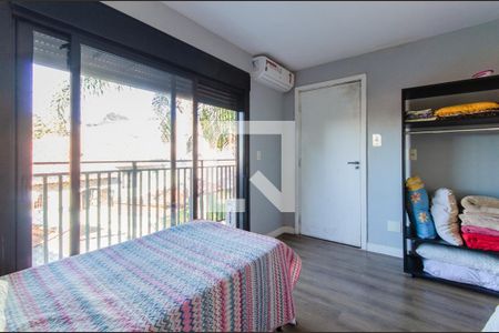 Casa à venda com 300m², 5 quartos e 1 vagaSuíte 2