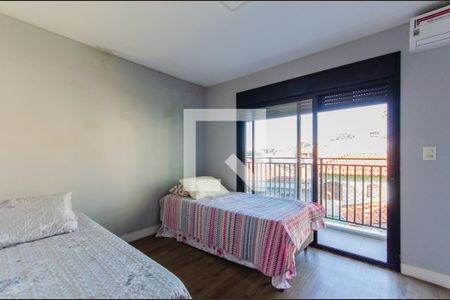 Casa à venda com 300m², 5 quartos e 1 vagaSuíte 2