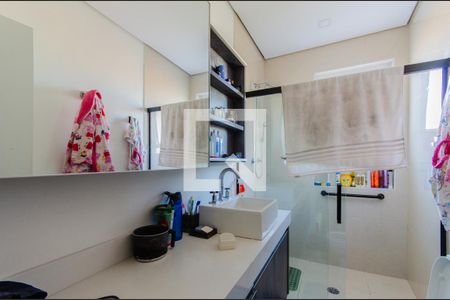 Casa à venda com 300m², 5 quartos e 1 vagaBanheiro