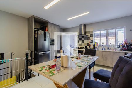 Casa à venda com 300m², 5 quartos e 1 vagaCozinha