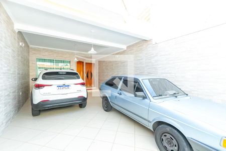 Casa à venda com 190m², 4 quartos e 4 vagasGaragem