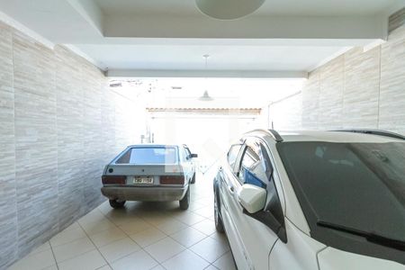 Casa à venda com 190m², 4 quartos e 4 vagasGaragem