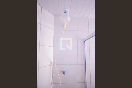 Banheiro de kitnet/studio para alugar com 1 quarto, 28m² em Matapaca, Niterói