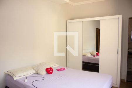 Casa à venda com 200m², 1 quarto e 2 vagasQuarto 2