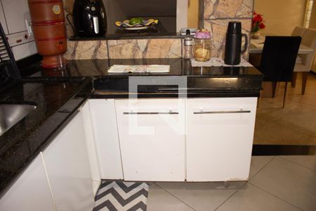 Casa à venda com 200m², 1 quarto e 2 vagasCozinha