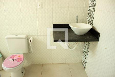 Casa à venda com 200m², 1 quarto e 2 vagasBanheiro 3