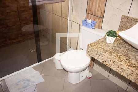 Casa à venda com 200m², 1 quarto e 2 vagasBanheiro 2