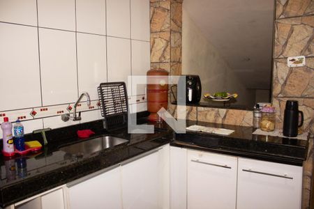 Casa à venda com 200m², 1 quarto e 2 vagasCozinha