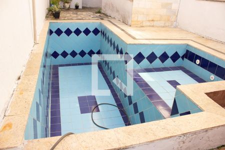 Casa à venda com 200m², 1 quarto e 2 vagasÁrea comum