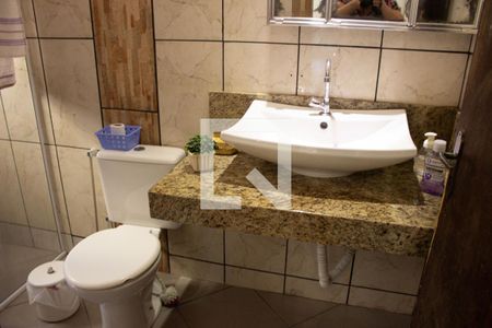Casa à venda com 200m², 1 quarto e 2 vagasBanheiro 2