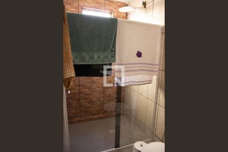 Casa à venda com 200m², 1 quarto e 2 vagasBanheiro 2