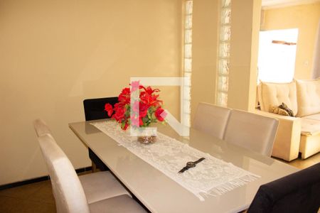 Casa à venda com 200m², 1 quarto e 2 vagasCopa