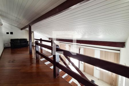  mezanino sala de casa à venda com 3 quartos, 264m² em Itaipu, Niterói