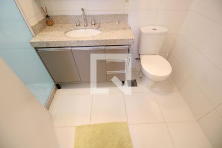 Apartamento para alugar com 74m², 2 quartos e 1 vagaBanheiro da Suíte 1