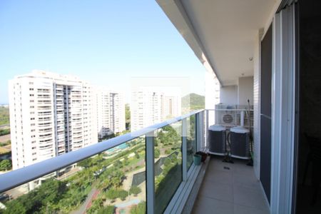 Varanda de apartamento para alugar com 2 quartos, 74m² em Barra da Tijuca, Rio de Janeiro