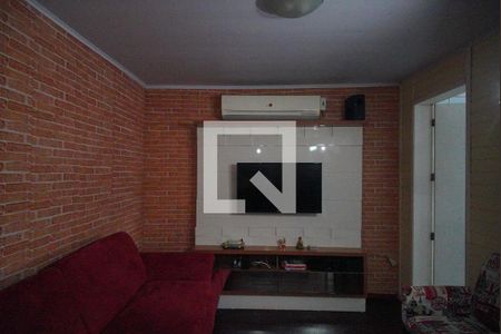 Casa à venda com 300m², 2 quartos e 3 vagasSala