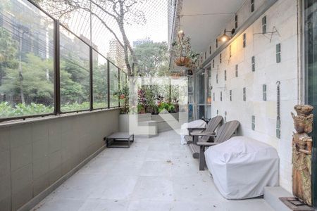 Sacada de apartamento à venda com 2 quartos, 130m² em Bela Vista, São Paulo