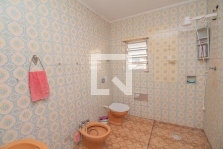 Casa à venda com 150m², 3 quartos e 2 vagasBanheiro