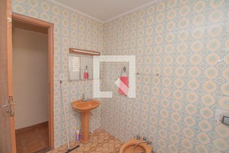 Casa à venda com 150m², 3 quartos e 2 vagasBanheiro