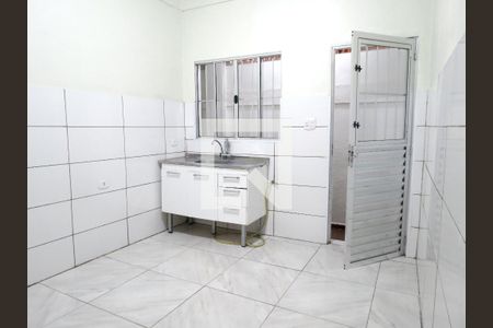 Cozinha de casa para alugar com 1 quarto, 72m² em Jaraguá, São Paulo