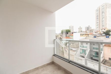 Apartamento à venda com 38m², 2 quartos e 1 vaga Apartamento à venda com 38m², 2 quartos e 1 vagaVaranda e Área de Serviço