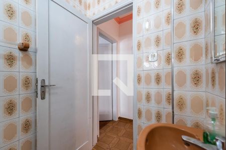 Banheiro de apartamento para alugar com 1 quarto, 51m² em Gonzaga, Santos