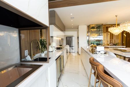 Apartamento à venda com 171m², 3 quartos e 3 vagasCozinha