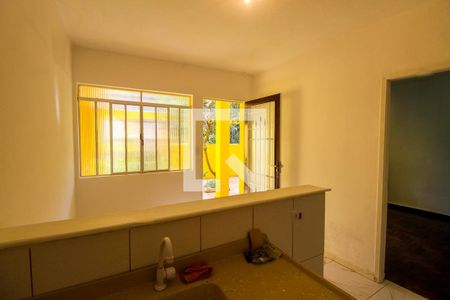 Sala/Cozinha de apartamento para alugar com 2 quartos, 50m² em Jardim São Roberto, São Paulo