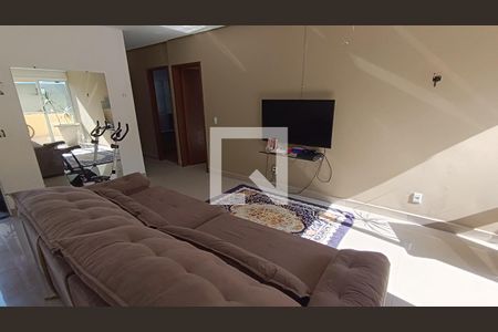 Sala de casa de condomínio para alugar com 3 quartos, 125m² em Vila Jardini, Sorocaba