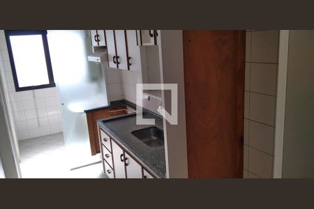 Apartamento à venda com 71m², 3 quartos e 2 vagasCozinha