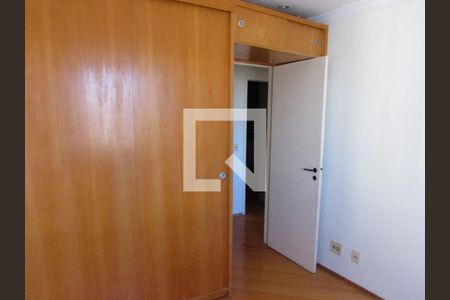 Apartamento à venda com 71m², 3 quartos e 2 vagasQuarto 1