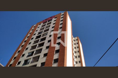 Apartamento à venda com 71m², 3 quartos e 2 vagasFachada