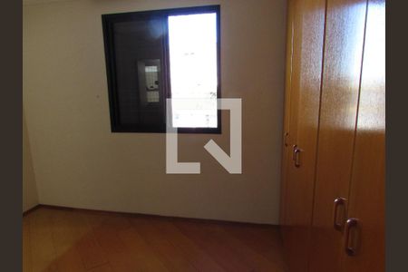 Apartamento à venda com 71m², 3 quartos e 2 vagasSuíte