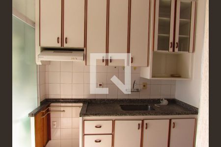 Cozinha de apartamento à venda com 3 quartos, 71m² em Jardim Monte Kemel, São Paulo