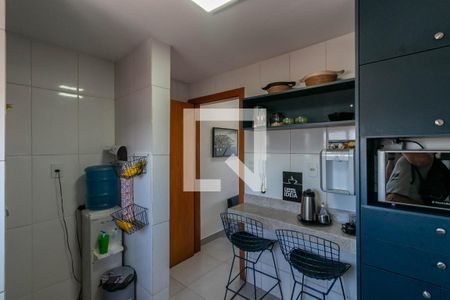 Apartamento para alugar com 120m², 2 quartos e 1 vaga Apartamento para alugar com 120m², 2 quartos e 1 vagaCozinha
