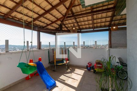 Apartamento para alugar com 120m², 2 quartos e 1 vaga Apartamento para alugar com 120m², 2 quartos e 1 vagaTerraço