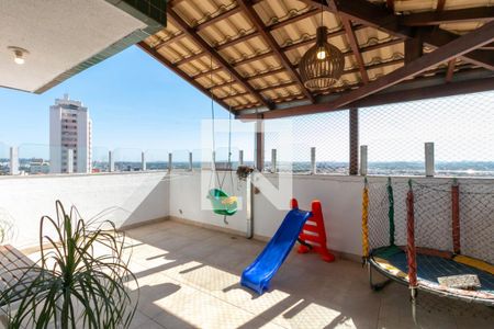 Apartamento para alugar com 120m², 2 quartos e 1 vaga Apartamento para alugar com 120m², 2 quartos e 1 vagaTerraço