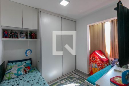 Quarto 1 de apartamento para alugar com 2 quartos, 120m² em Heliópolis, Belo Horizonte