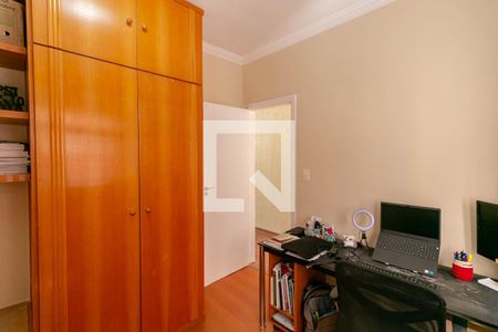 Quarto 1 de apartamento à venda com 2 quartos, 90m² em Buritis, Belo Horizonte
