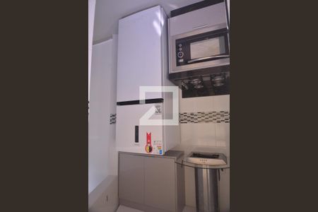 Casa para alugar com 80m², 2 quartos e 2 vagasCozinha 