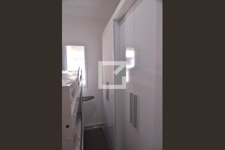 Casa para alugar com 80m², 2 quartos e 2 vagasQuarto 