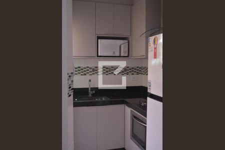 Casa para alugar com 80m², 2 quartos e 2 vagasCozinha 