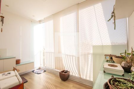 Sacada de apartamento à venda com 3 quartos, 78m² em Conceição, Osasco